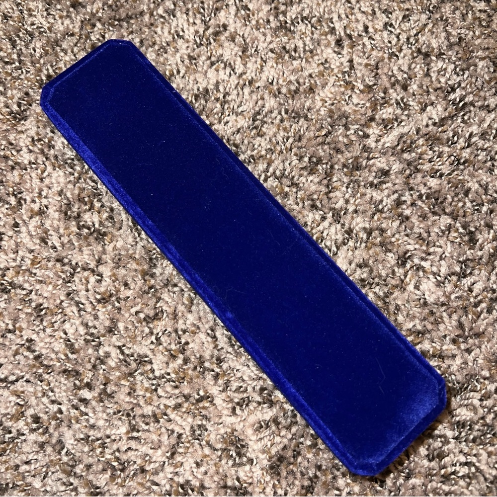 Velvet Necklace Jewelry Box